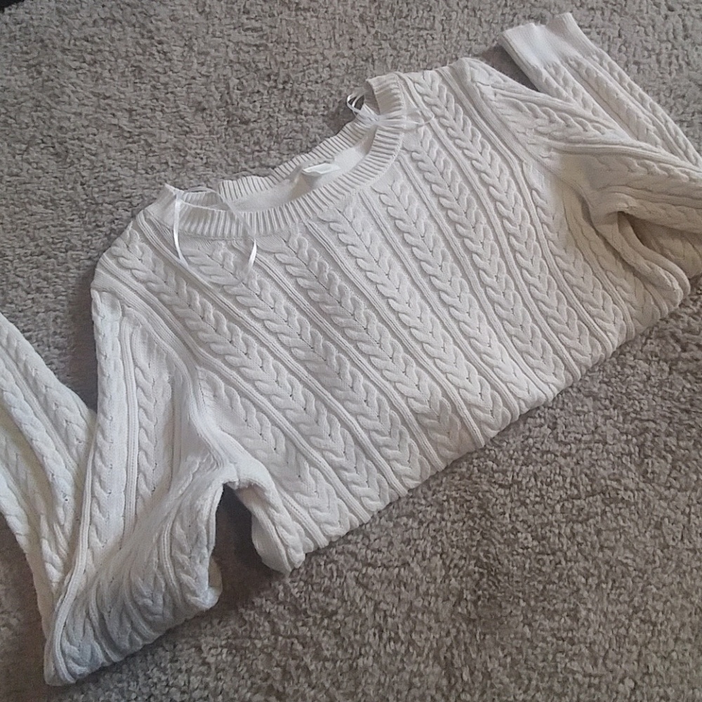 Sweater - Picture 3 of 3